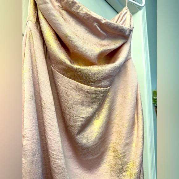 NWT Express Strapless Pink Shift dress - Picture 7 of 7